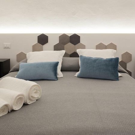 B22 - Comfy Beautiful Loft Apartment Monopoli Exterior foto