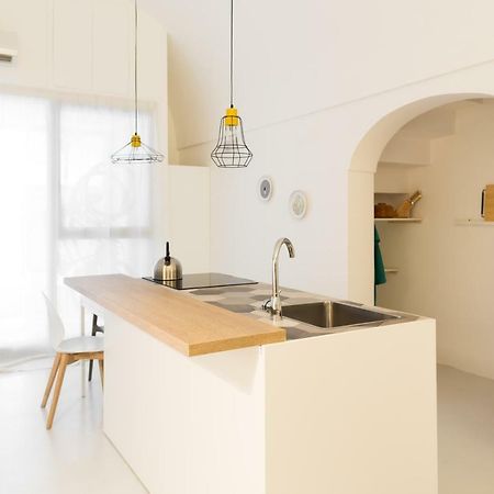 B22 - Comfy Beautiful Loft Apartment Monopoli Exterior foto