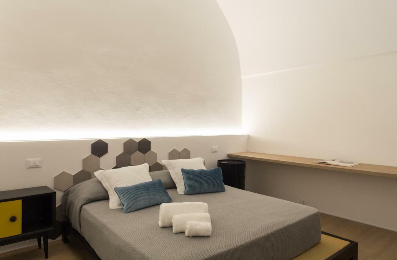 B22 - Comfy Beautiful Loft Apartment Monopoli Exterior foto